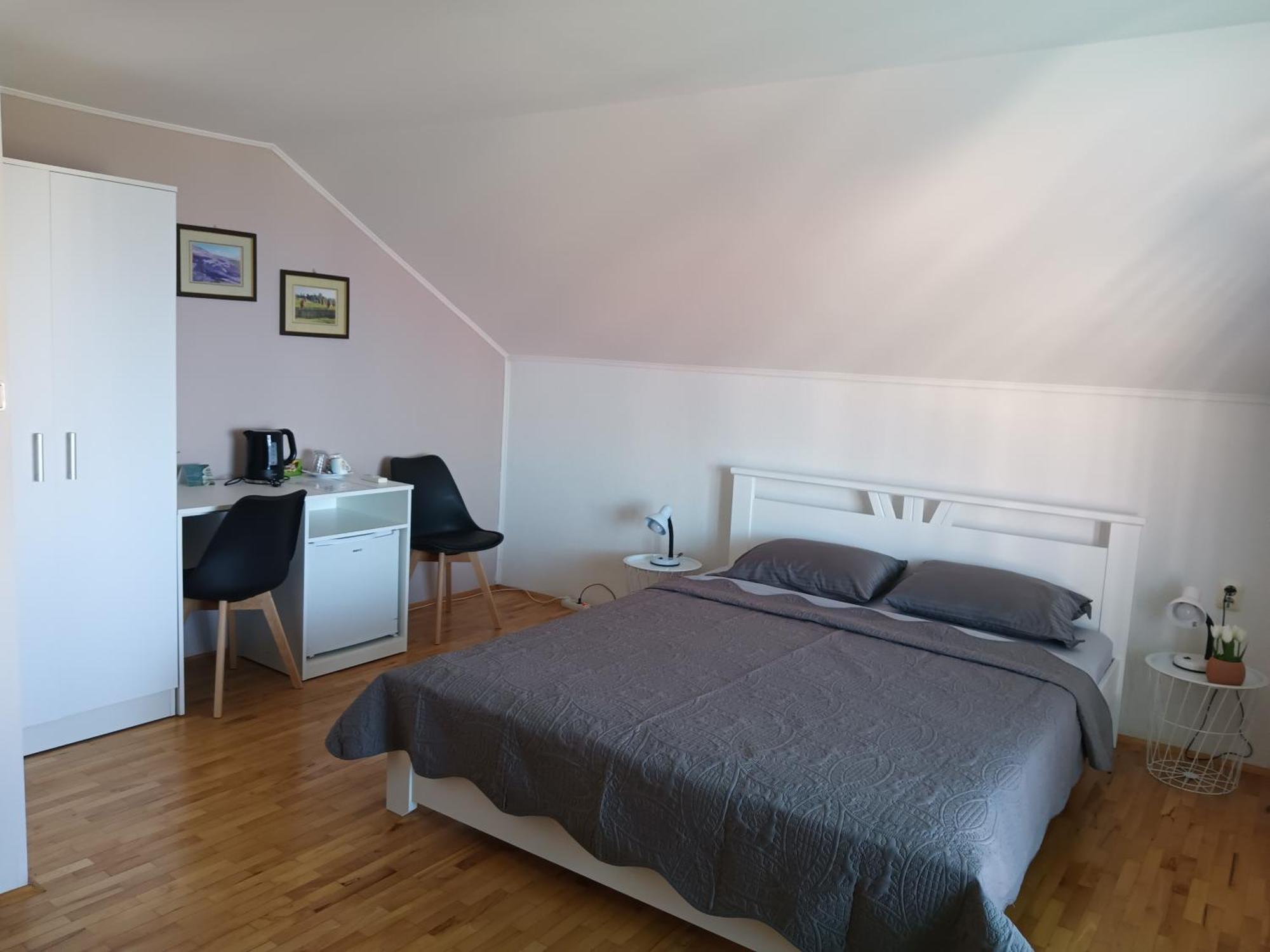Elshani Risto'S Guest House מראה חיצוני תמונה